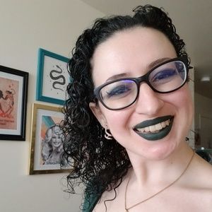 Meet your Posher, Alyce